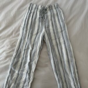 Cropped stripped linen pants
